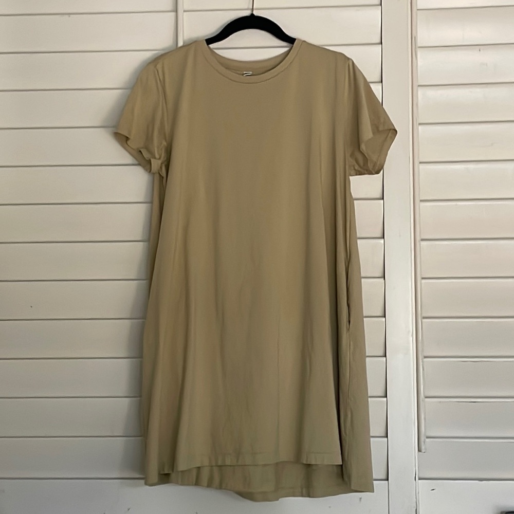 Uniqlo T-shirt dress